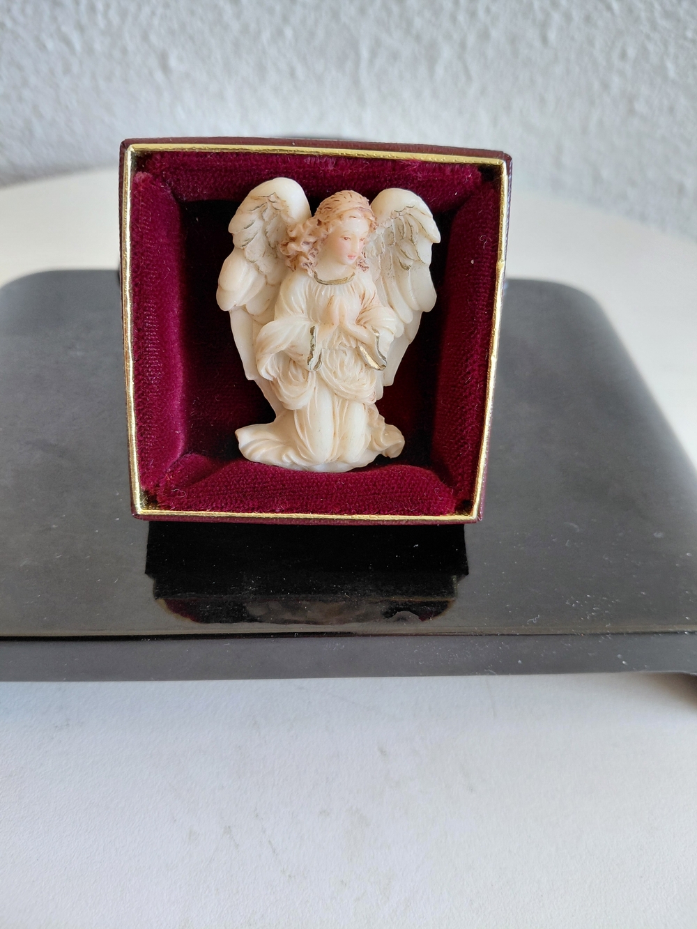 Vintage Seraphim Angel Ceramic Resin Christmas Pin 1994 Roman Inc.
